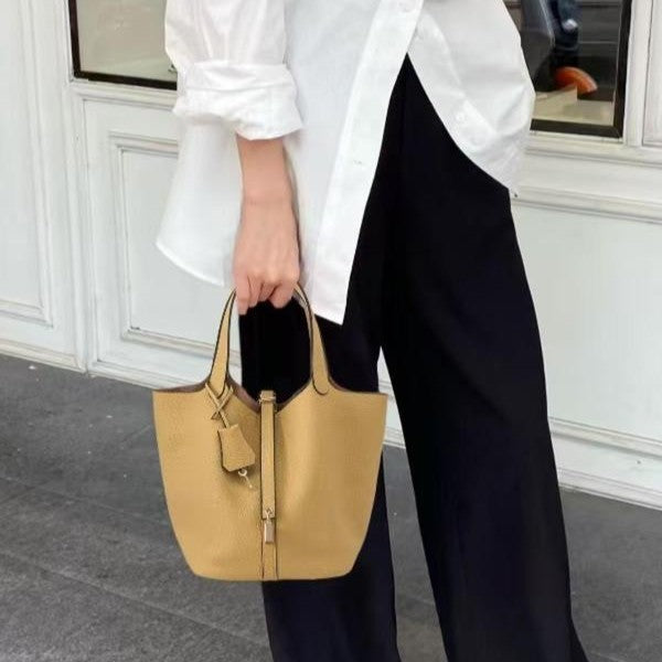 Velora Lock Bag