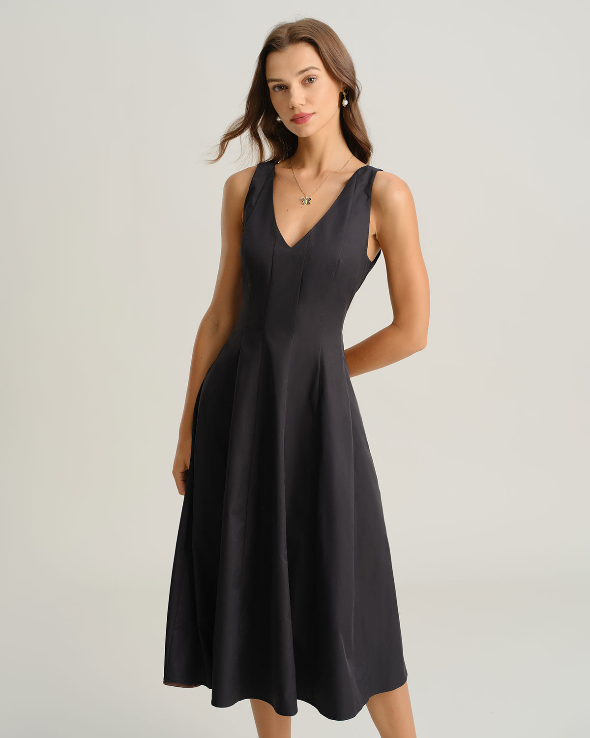 Black V Neck Sleeveless Midi Dress
